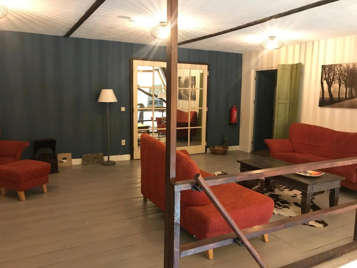 Bed And Breakfast De Salix Hitzum ภายนอก รูปภาพ