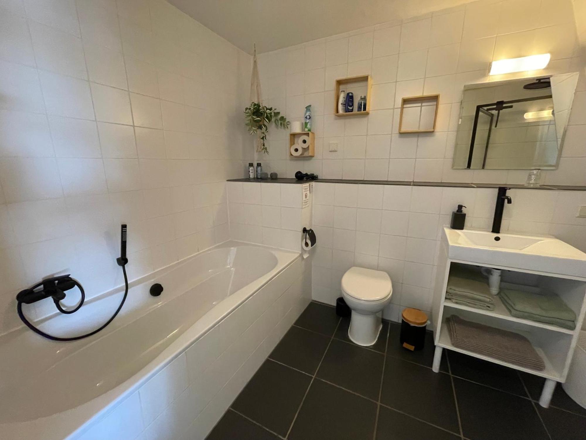 Bed And Breakfast De Salix Hitzum ภายนอก รูปภาพ